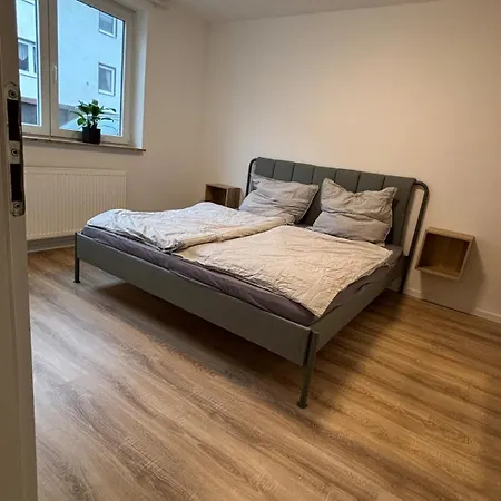 Modern With Feel-good Factor 아파트 *